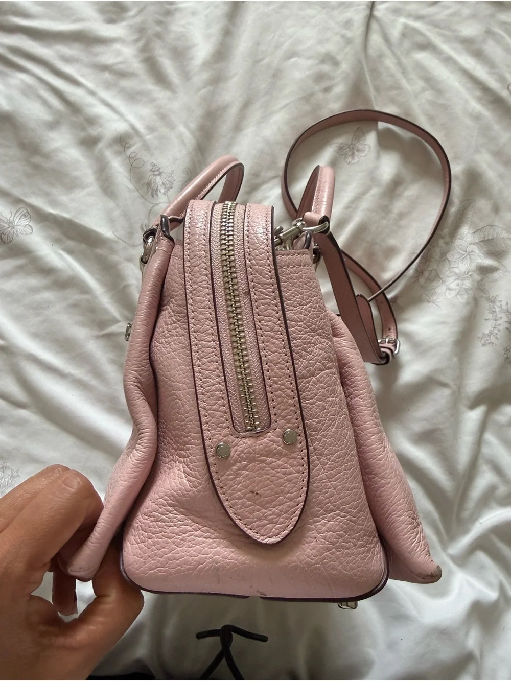 Coach compact pebbled